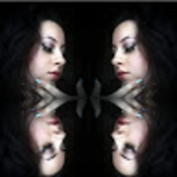 Meet your Posher, Michelle - Picture 1 of 1